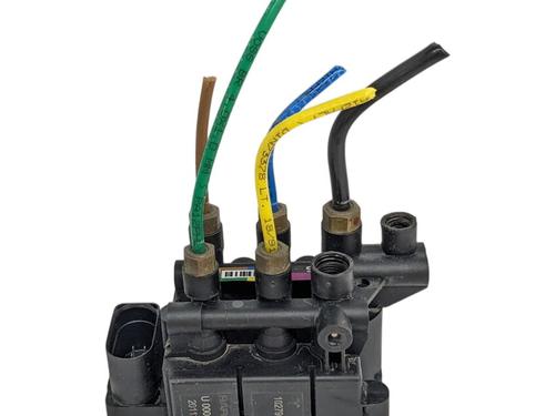 Fahrwerkskompressor für TESLA MODEL X (5YJX) P90D AWD (772 hp) 30140265