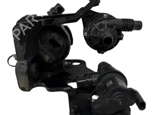Pompe de circulation d'eau BMW i4 (G26) eDrive40 (340 hp) 32101372
