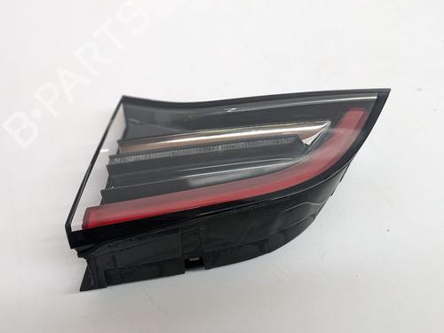 Højre baglygte TESLA MODEL 3 (5YJ3) EV AWD | BP31820933C35