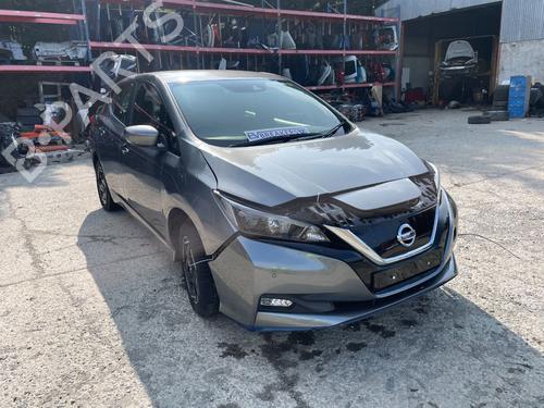 andre-nissan-leaf-ze1-2017-29694284 main image