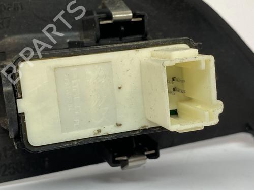 Switch VAUXHALL CORSA Mk V (F) CORSA-e | BP29690145I30 