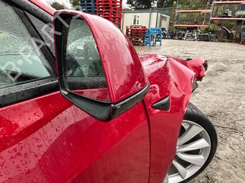 Bakspejl Højre TESLA MODEL 3 (5YJ3) EV Performance AWD | BP31985123C27 