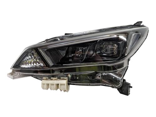 Używane Lampa przednia lewa NISSAN QASHQAI II (J11, J11_) 1.2 DIG-T (115 hp) 31820926