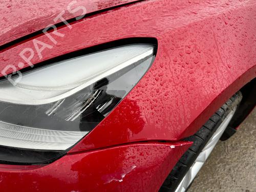 Forskærm venstre TESLA MODEL 3 (5YJ3) EV Performance AWD | BP32005880C41 