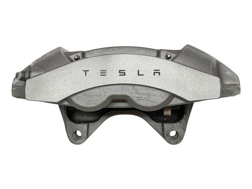 Venstre bremsekaliber foran TESLA MODEL 3 (5YJ3) EV (261 hp) 30333784