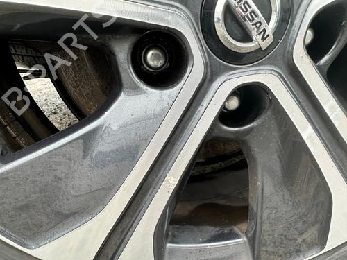 Fælk NISSAN LEAF (ZE1) Electric | BP32487343C45 