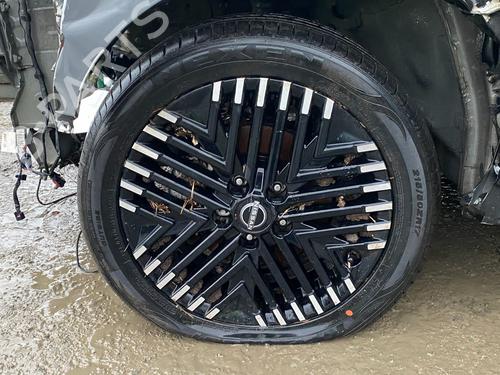 Llanta NISSAN LEAF (ZE1) Electric (218 hp) 29692042