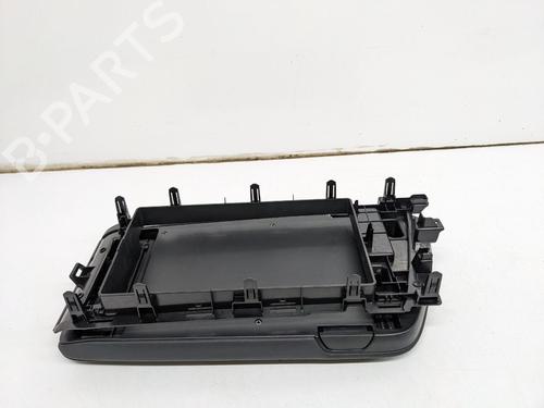 Armlæn LEXUS RZ (_BM1_) 300e (XEBM10) | BP29694679I20 