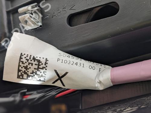 Mittelkonsole TESLA MODEL X (5YJX) 100D AWD | BP29964060I22 