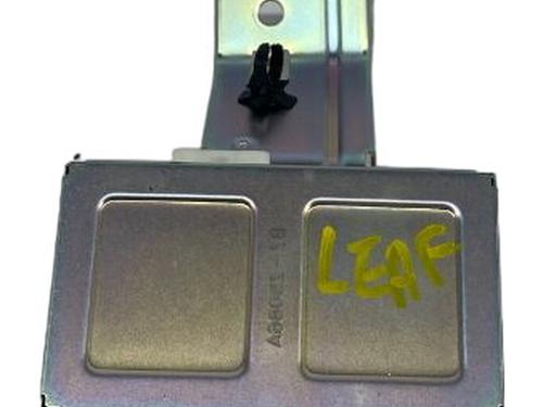 Sikringsdose NISSAN LEAF (ZE0) Electric (109 hp) 29690952