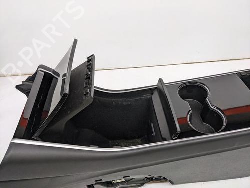 Mittelkonsole TESLA MODEL 3 (5YJ3) EV AWD | BP29692675I22 