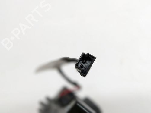 Inne TESLA MODEL S (5YJS) 85 | BP29692791O1