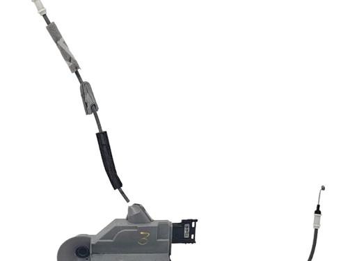 Højre bagtil lås VAUXHALL CORSA Mk V (F) CORSA-e (136 hp) 31661126