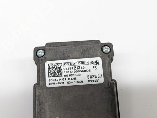 Kamera DS DS 3 / DS 3 CROSSBACK (UR_, UC_, UJ_) 1.2 PureTech 130 (URHNSS) | BP29690332E14 