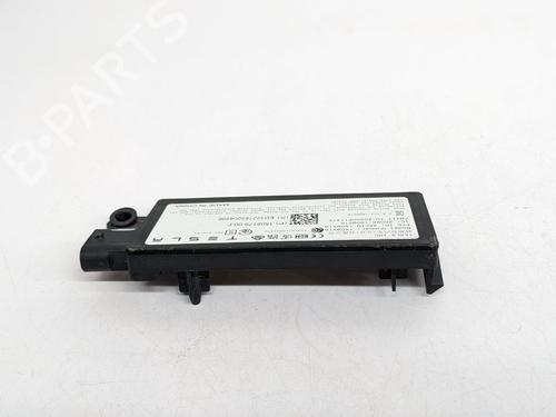 Module électronique TESLA MODEL Y (5YJY) Long Range All-wheel Drive | BP29693171M83 