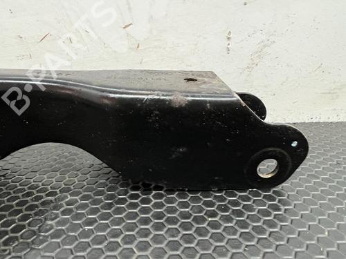 Venstre bagtil bærearm JAGUAR I-PACE (X590) EV400 AWD | BP29689752M14