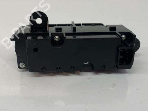 Andre AUDI Q4 E-TRON SUV (F4B) 40 | BP29690071O1