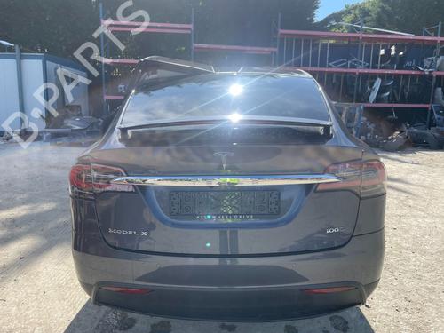 Bakluke CC/Kombi-Kupé TESLA MODEL X (5YJX) 100D AWD (525 hp) 29693719