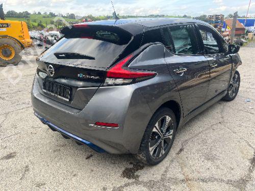 Türkonturgummi für NISSAN LEAF (ZE1) Electric (150 hp) 29695467