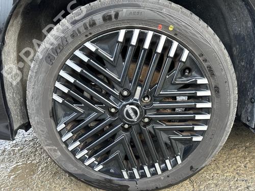 Używane Felga NISSAN QASHQAI II (J11, J11_) 1.2 DIG-T (115 hp) 31820930