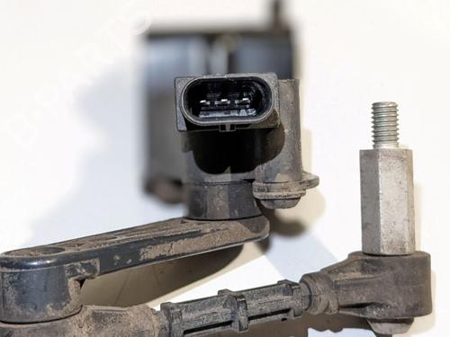 Electronic sensor JAGUAR I-PACE (X590) EV400 AWD | BP29688214M84 