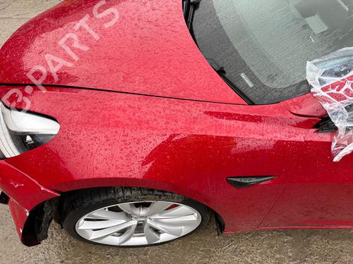 Forskærm venstre TESLA MODEL 3 (5YJ3) EV Performance AWD | BP32005880C41 