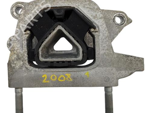 Used Engine mount PEUGEOT 2008 II (UD_, US_, UY_, UJ_, UR_, UC_) e-2008 (UKZKXZ) (136 hp) 29691473