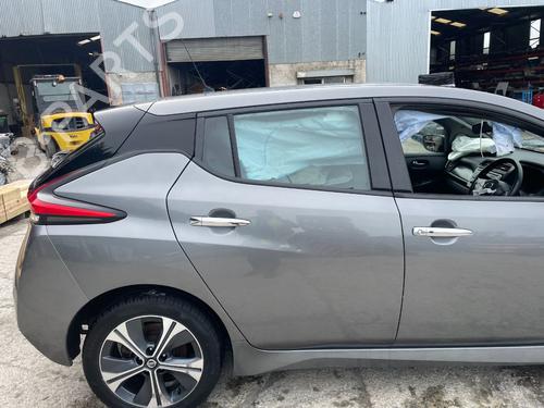 Dør højre bagtil NISSAN LEAF (ZE1) Electric (150 hp) 29695226