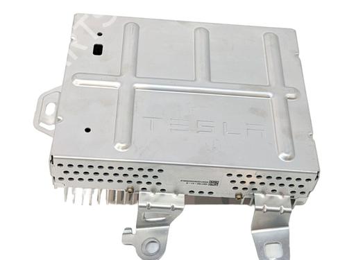 Autoradio TESLA MODEL Y (5YJY) Long Range All-wheel Drive (514 hp) 29689058