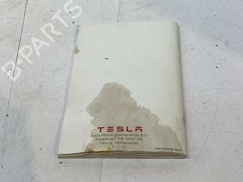 Inne TESLA MODEL S (5YJS) 85 | BP29692136O1 