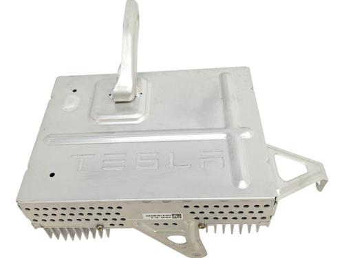 Auto-radio TESLA MODEL 3 (5YJ3) EV (261 hp) 30868737