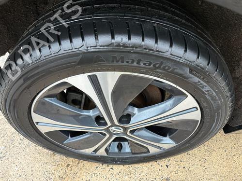 Fælk NISSAN LEAF (ZE1) Electric | BP32487336C45 