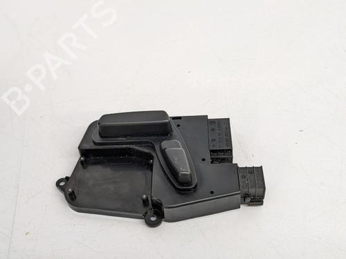 Spak kontakt TESLA MODEL S (5YJS) 85 | BP30893982I30