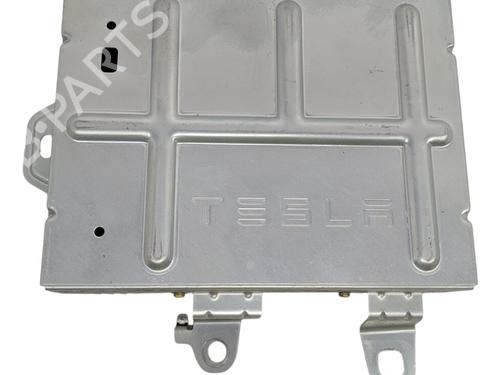 Używane Radio TESLA MODEL Y (5YJY) Long Range All-wheel Drive (514 hp) 29692521
