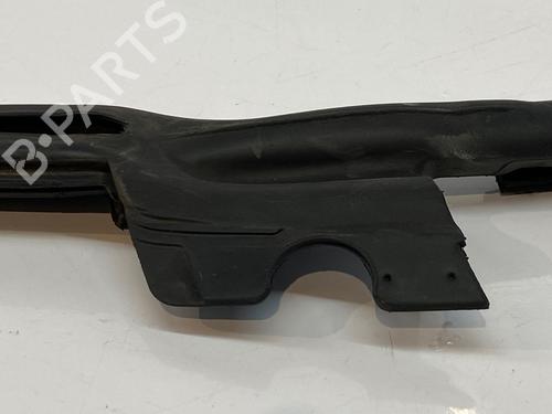 Gumowa uszczelka drzwi TESLA MODEL S (5YJS) 85 | BP29690129C142