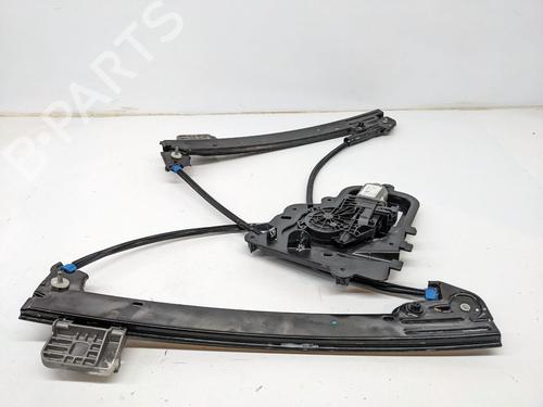Vindusheismekanisme venstre foran TESLA MODEL 3 (5YJ3) EV AWD | BP29689566C22 
