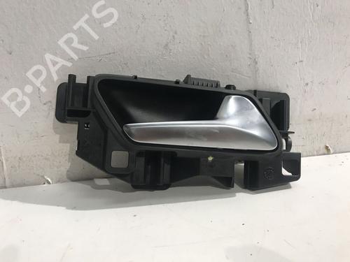 Maneta interior delantera izquierda VAUXHALL CORSA Mk V (F) CORSA-e | BP30502758I13