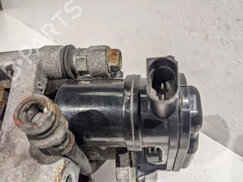 Zacisk hamulca przedniego prawego HYUNDAI KONA (OS, OSE, OSI) EV | BP29687951M104