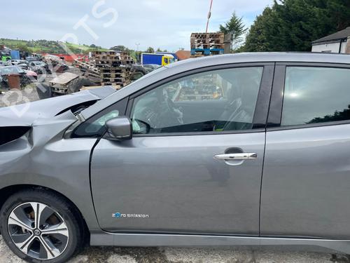 Dør venstre fortil NISSAN LEAF (ZE1) Electric (150 hp) 29695224