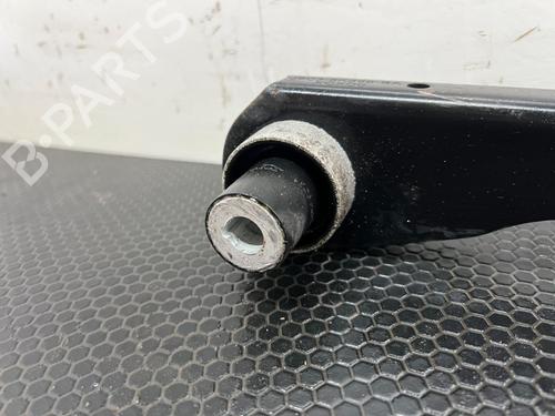 Venstre bagtil bærearm JAGUAR I-PACE (X590) EV400 AWD | BP29689752M14