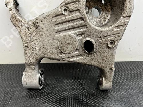 Venstre bagtil bærearm JAGUAR I-PACE (X590) EV400 AWD | BP29689749M14 