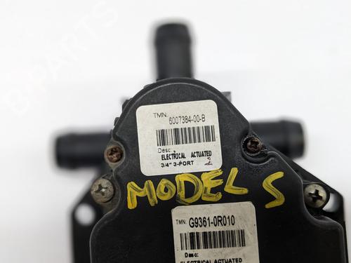 Ekstra vannpumpe TESLA MODEL S (5YJS) 75D AWD | BP29691025M111