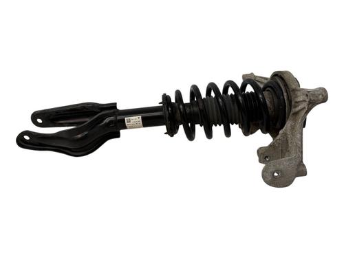 Venstre fortil støddæmper TESLA MODEL 3 (5YJ3) EV AWD (351 hp) 32254779