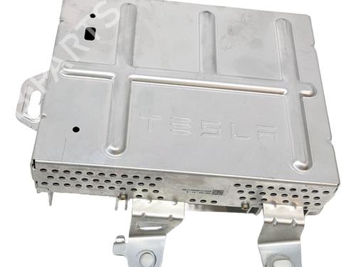 Autoradio für TESLA MODEL Y (5YJY) Long Range All-wheel Drive (514 hp) 29689133