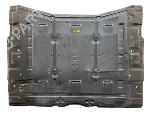 andre-nissan-leaf-ze1-2017-29693143 main image