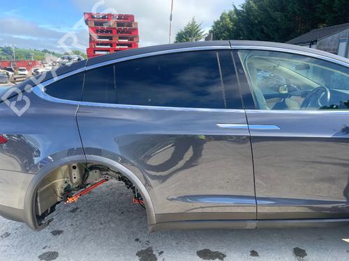 Dør højre bagtil TESLA MODEL X (5YJX) 100D AWD (525 hp) 29693717