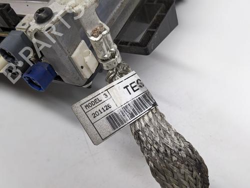 Modulo elettronico TESLA MODEL 3 (5YJ3) EV | BP29689341M83 