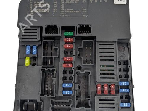 Used Fuse box NISSAN LEAF (ZE1) Electric (218 hp) 30557238