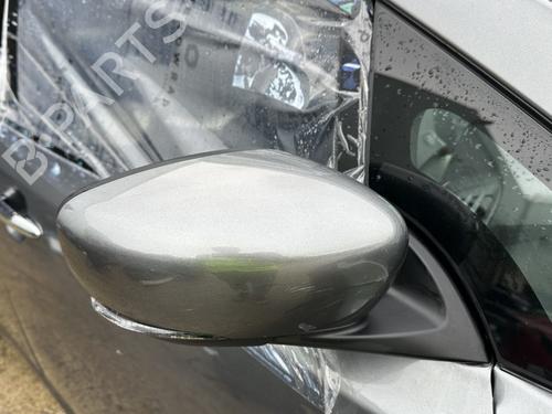 right-mirror-nissan-leaf-ze1-2017-33158606 main image