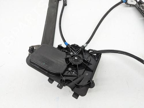 Lève-vitre avant gauche TESLA MODEL 3 (5YJ3) EV AWD | BP29689465C22 
